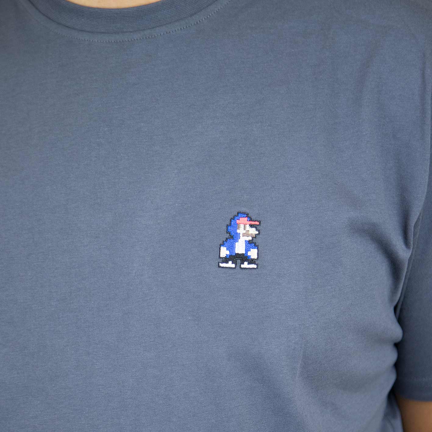 ☆ Iriedaily T-Shirt 8 Bit Dude Embroidered blau - hier bestellen!