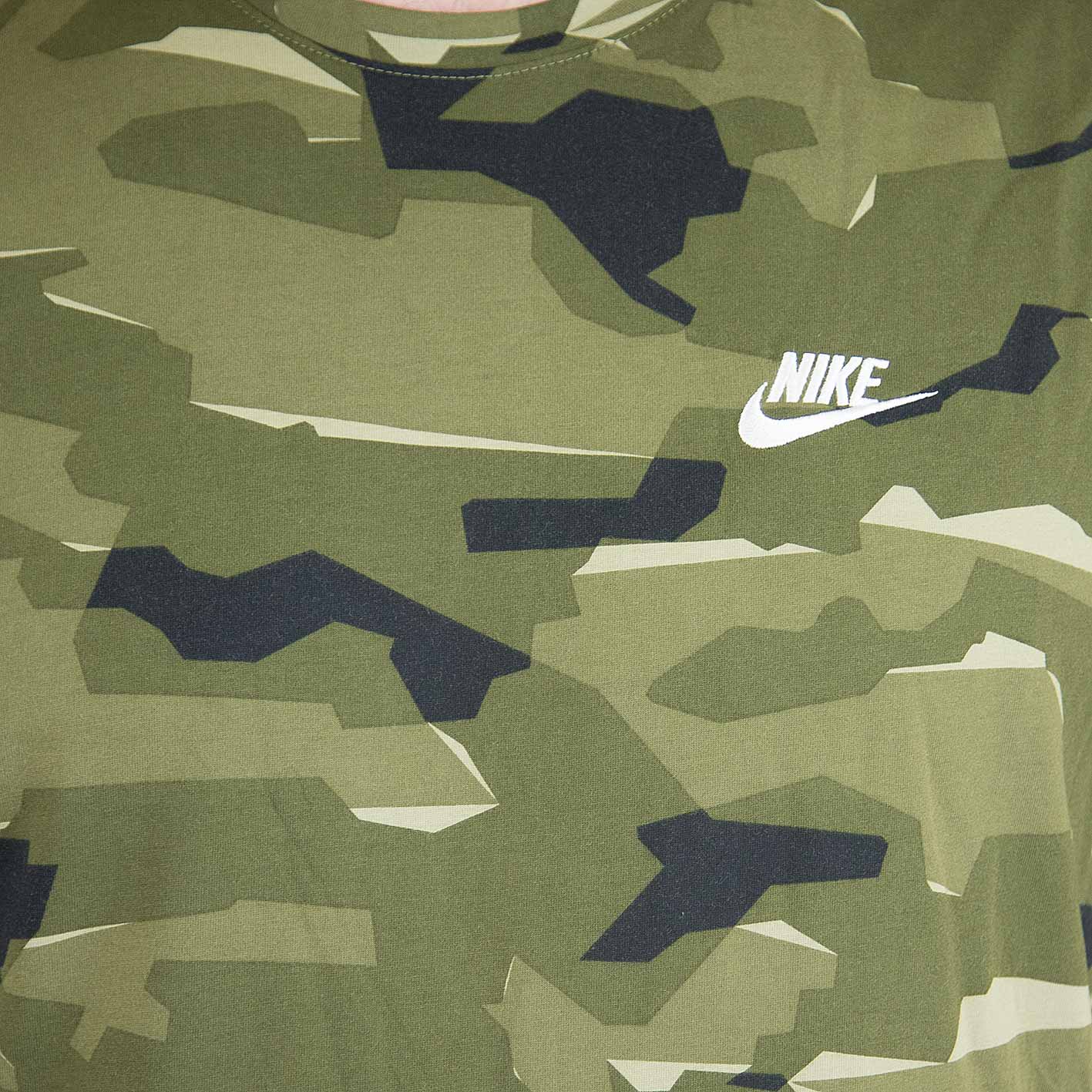 ☆ Nike T-Shirt Camo 1 oliv/weiß - hier bestellen!
