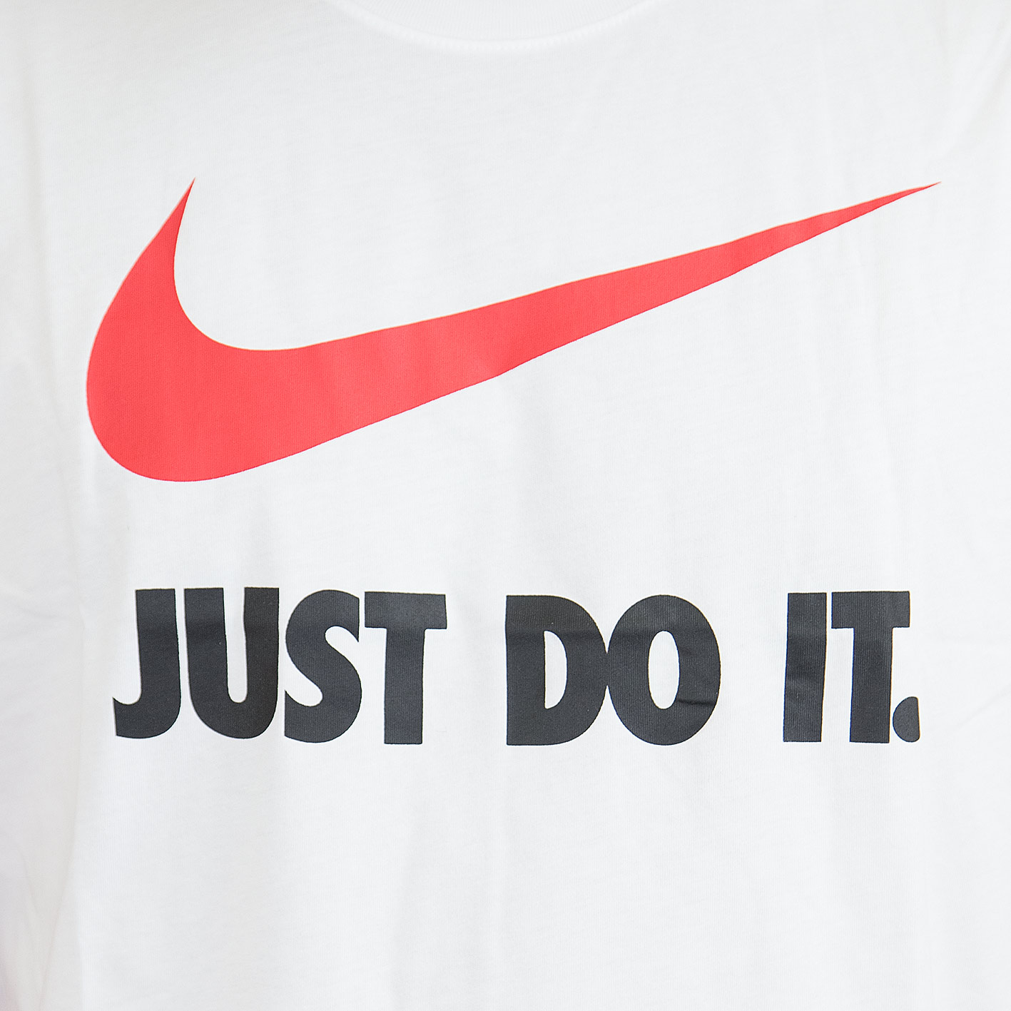 ☆ Nike T-Shirt Just Do It Swoosh weiß/rot - hier bestellen!