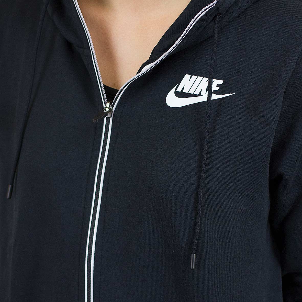 ☆ Nike Damen Zip-Hoody Advance 15 schwarz/weiß - hier bestellen!