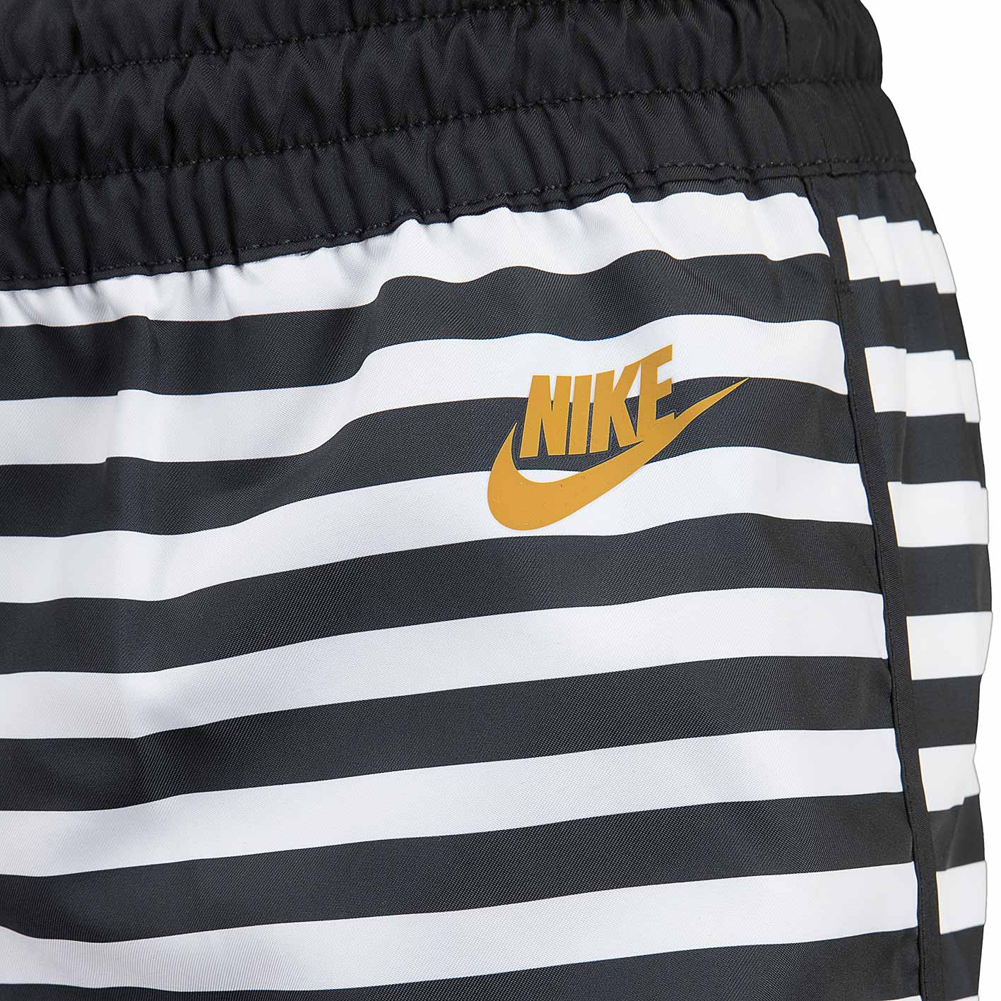 ☆ Nike Damen Shorts Woven weiß/schwarz - hier bestellen!